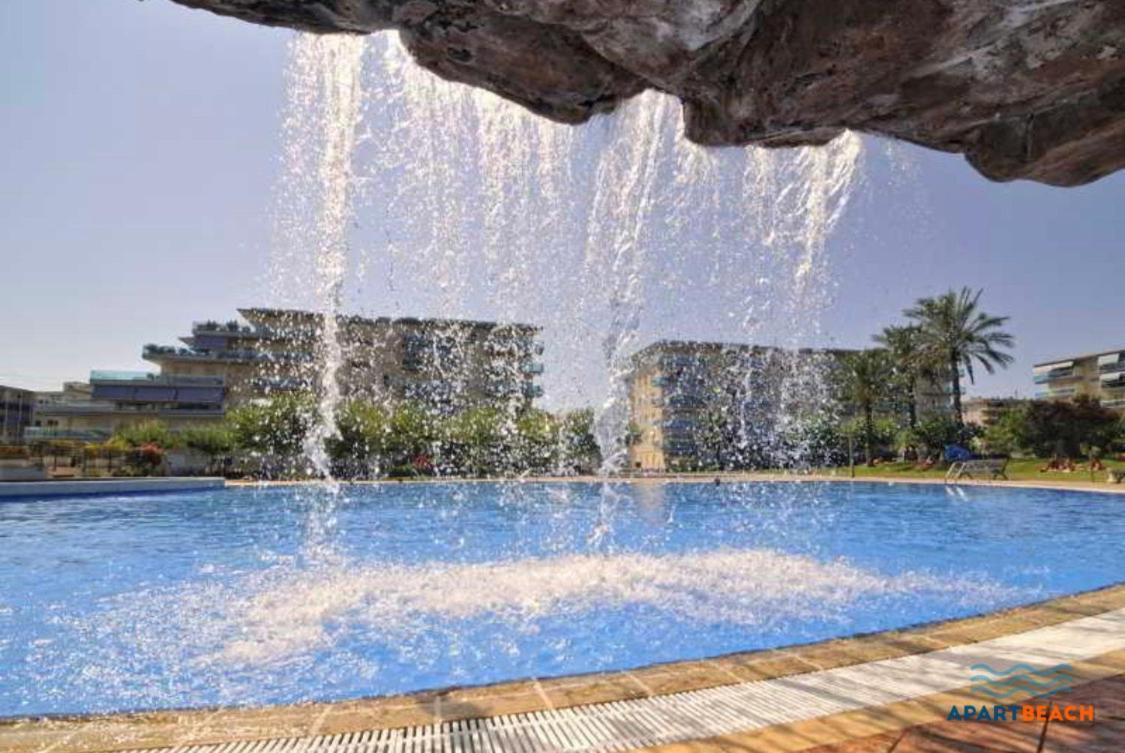Apartbeach Los Juncos Residencial Piscinas Y Petanca La Pineda Exterior foto