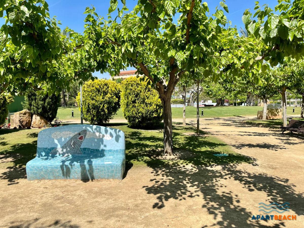 Apartbeach Los Juncos Residencial Piscinas Y Petanca La Pineda Exterior foto