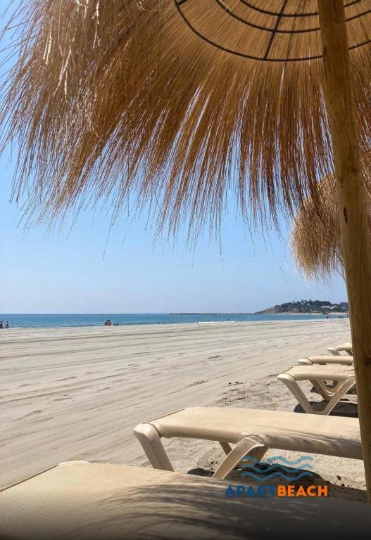 Apartbeach Los Juncos Residencial Piscinas Y Petanca La Pineda Exterior foto